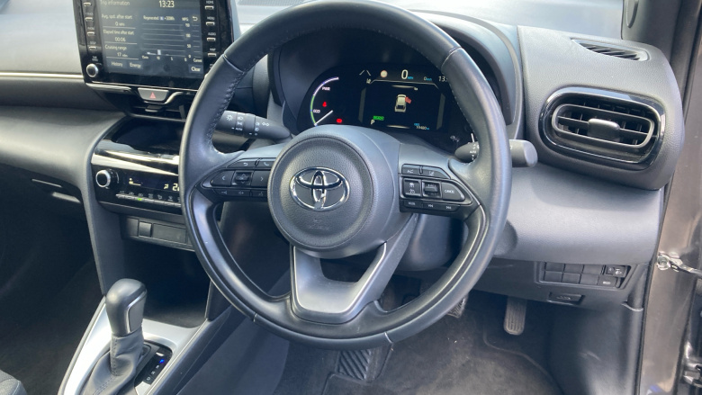 Toyota Yaris Cross 1.5 Hybrid Design 5dr CVT Hybrid Estate